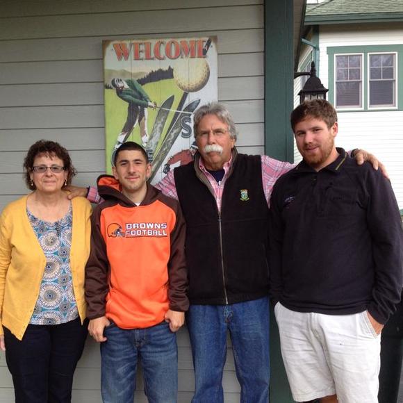 Meet your Posher, Niko - Picture 1 of 1